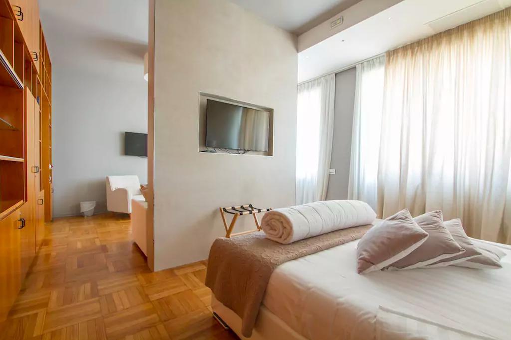 Ginevra Rooms Bergamo Luaran gambar