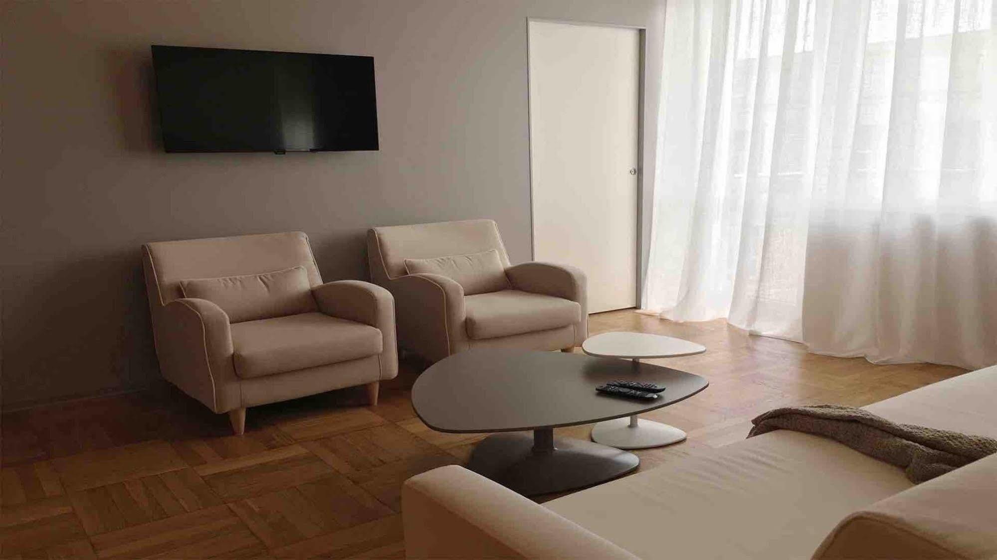 Ginevra Rooms Bergamo Luaran gambar